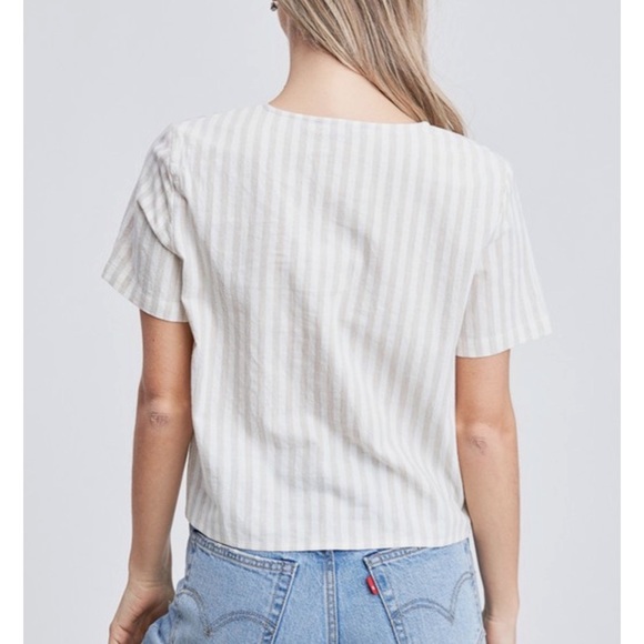 Jolie Striped Linen Front Tie Button Front Top - Picture 2 of 13